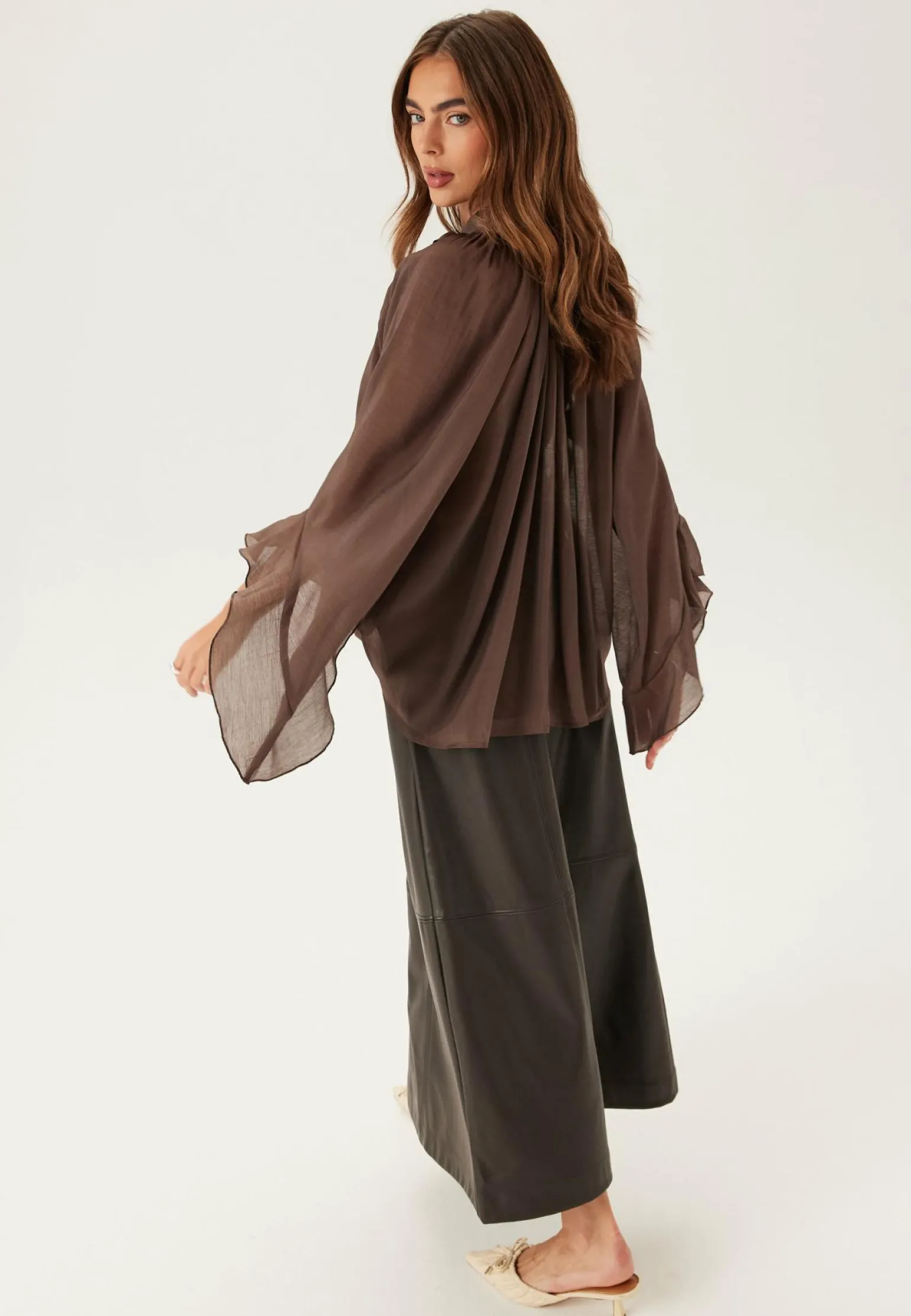 Wide Sleeve Bow Blouse