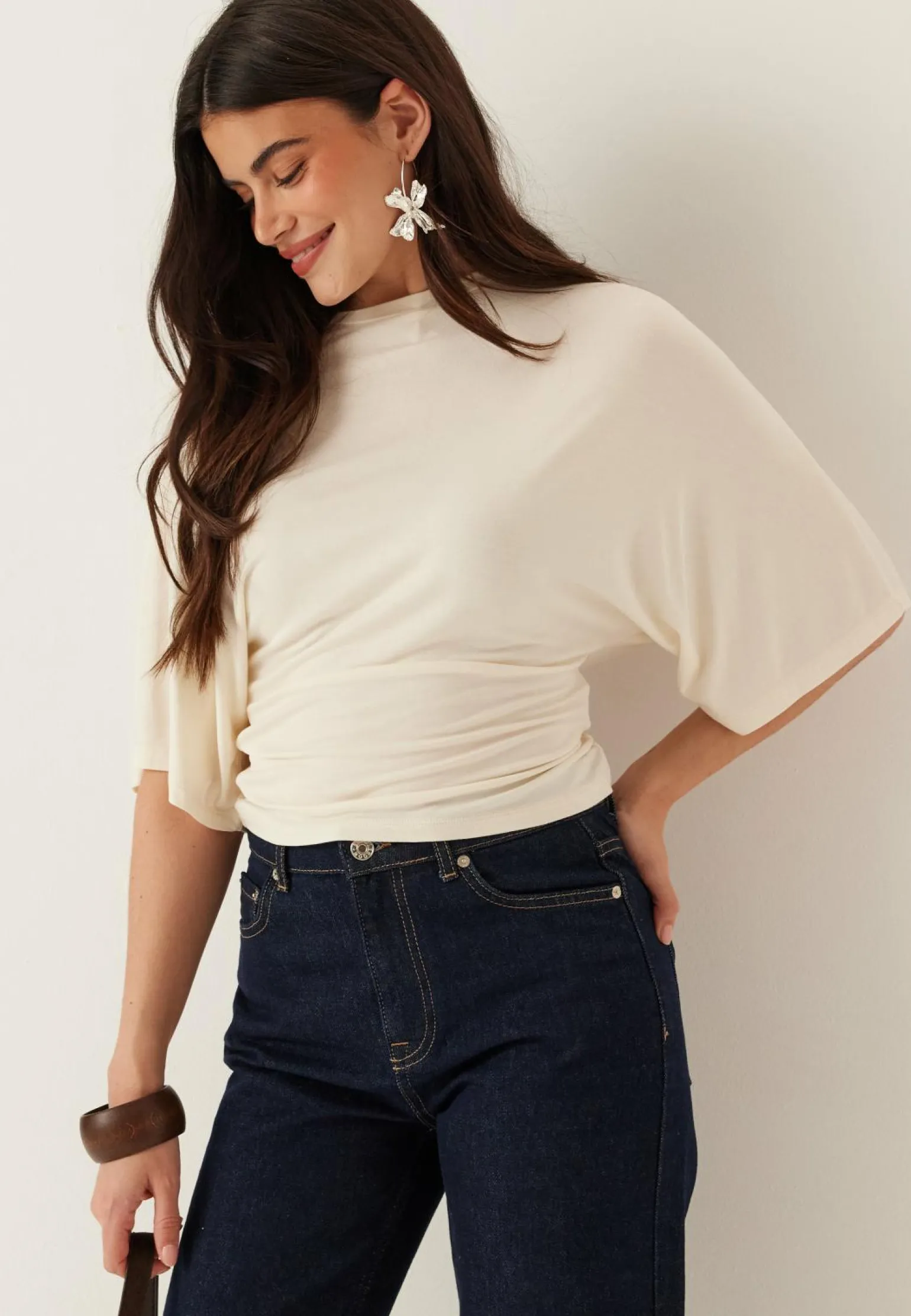 Wide Sleeve Fitted Tee