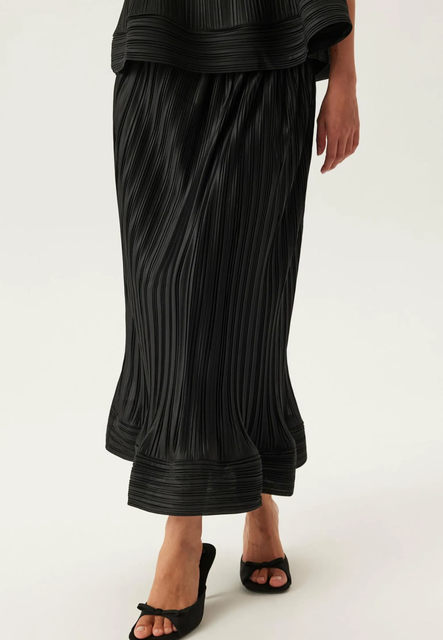 Yasriva Hw Midi Skirt