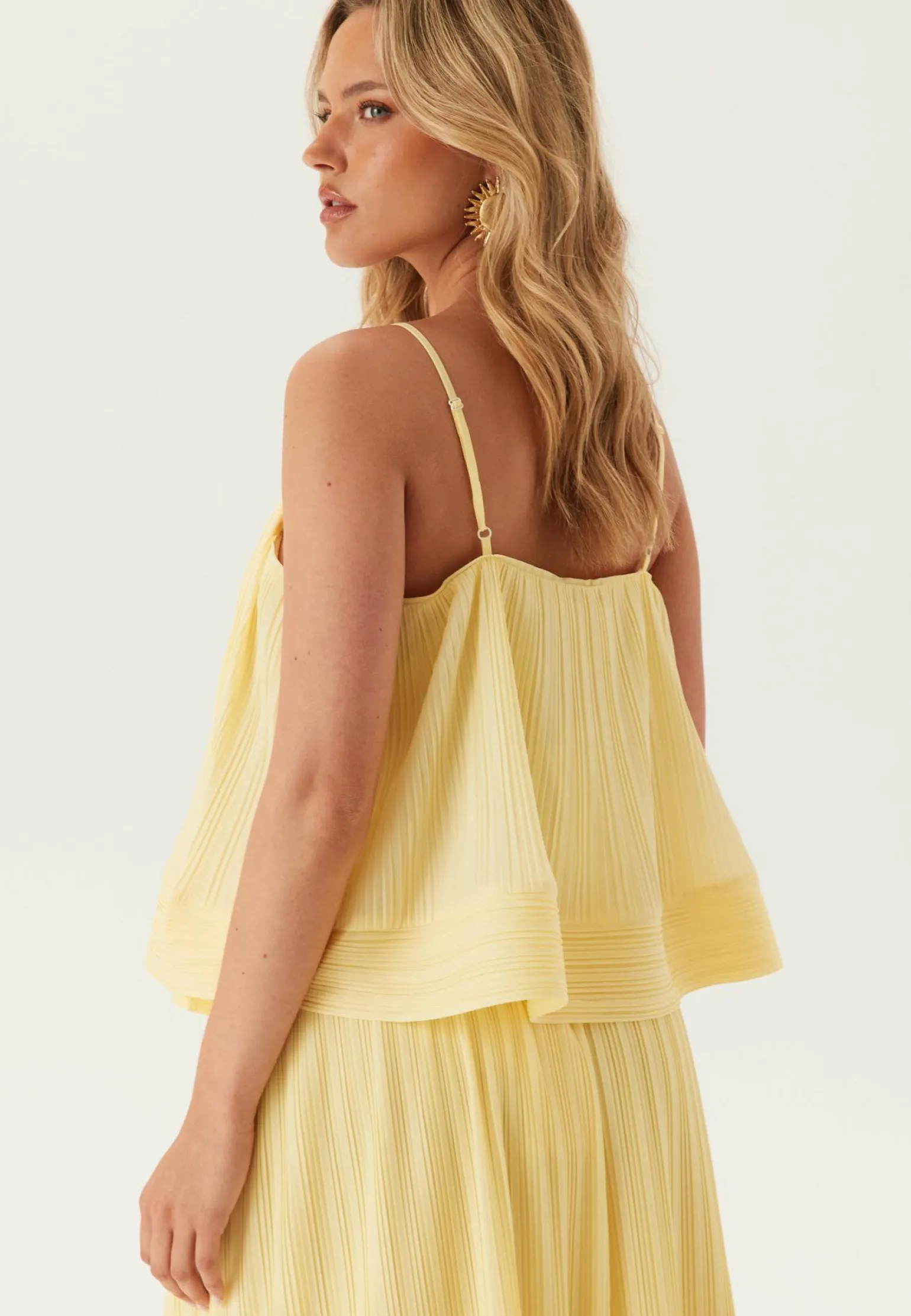 Yasriva Strap Top